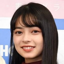 アンジュルム上國料萌衣『ブラックサンダーあん巻き』愛を熱弁 「皮は