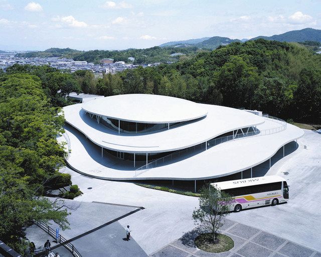 新校舎建設克明に 「建築と時間と妹島和世」 きょうから上映