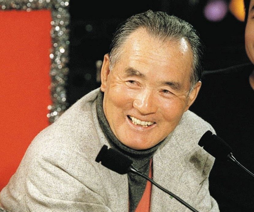 長嶋茂雄さん、”禁断”のメガネに秘められたダンディズムときめ細かな