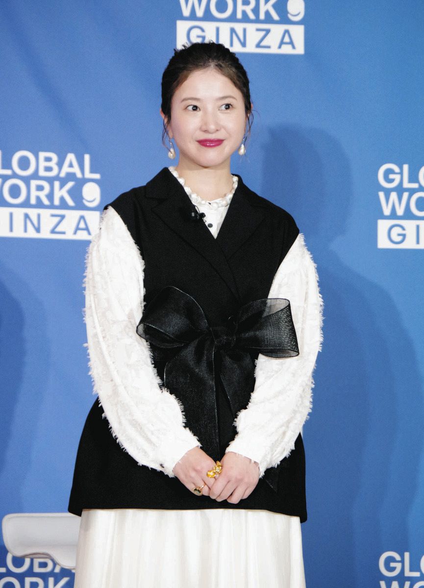 吉高由里子、「大河で十二単いっぱい着ていたので肩がなくなるかと