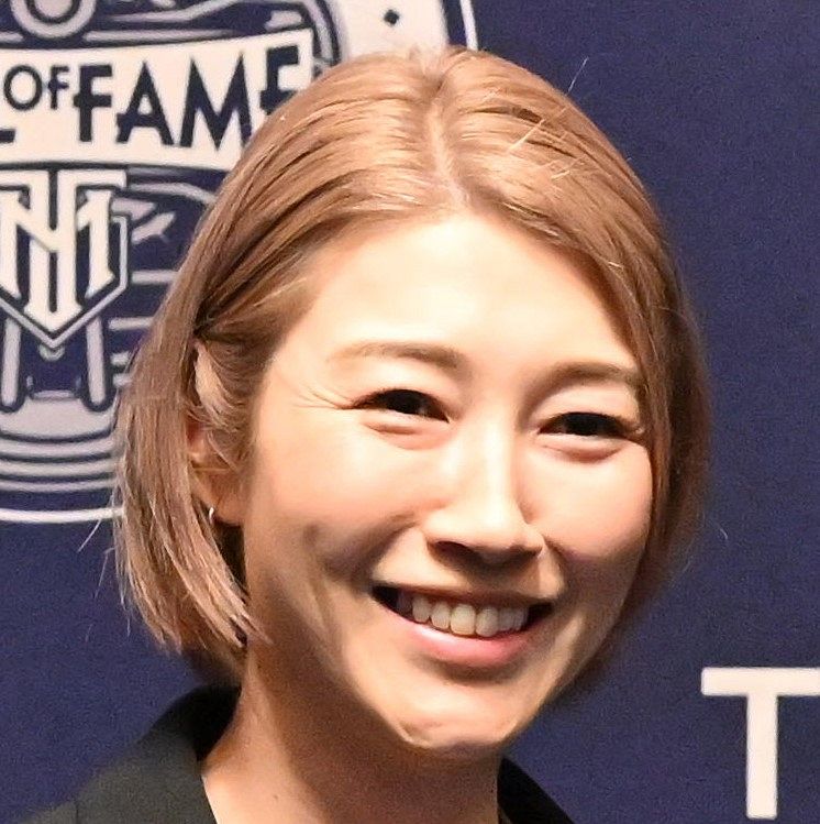狩野舞子さん