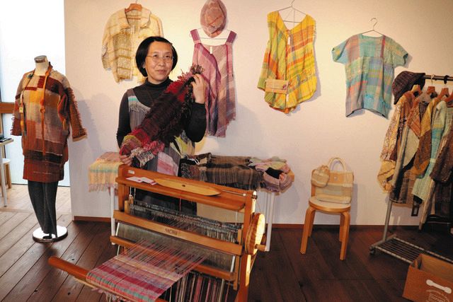 自由な発想、「さをり織り」作品展 松阪、宮崎さん出展：中日新聞Web