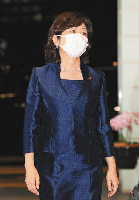 第100代にじむ覚悟 「岸田に任せるか判断を」:中日新聞Web 第100代にじむ覚悟 「岸田に任せるか判断を」:中日新聞Web