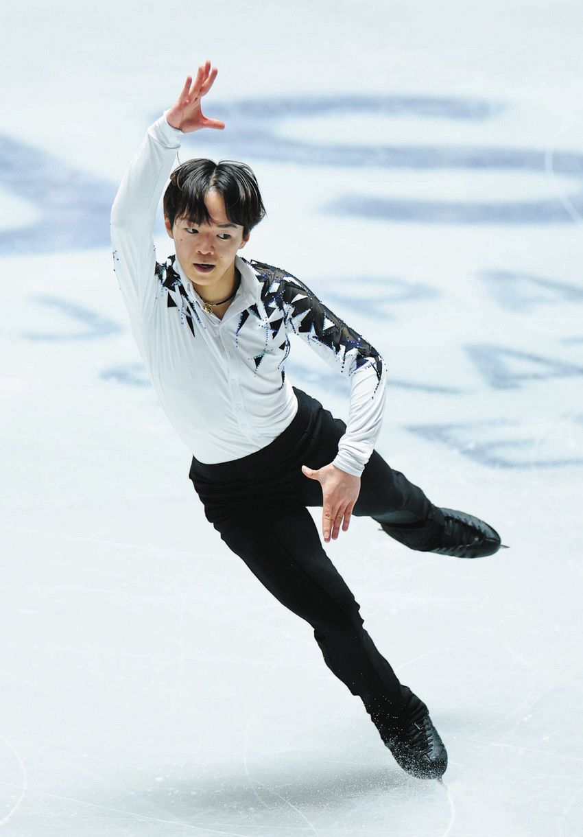 鍵山優真が首位発進、2位は三浦佳生【フィギュアスケート全日本選手権