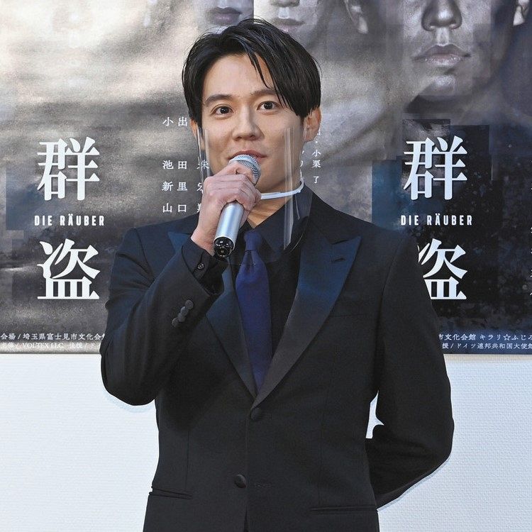 小出恵介の復帰主演舞台 群盗 出演者のコロナ感染で初日18日から21日まで休演 中日スポーツ 東京中日スポーツ