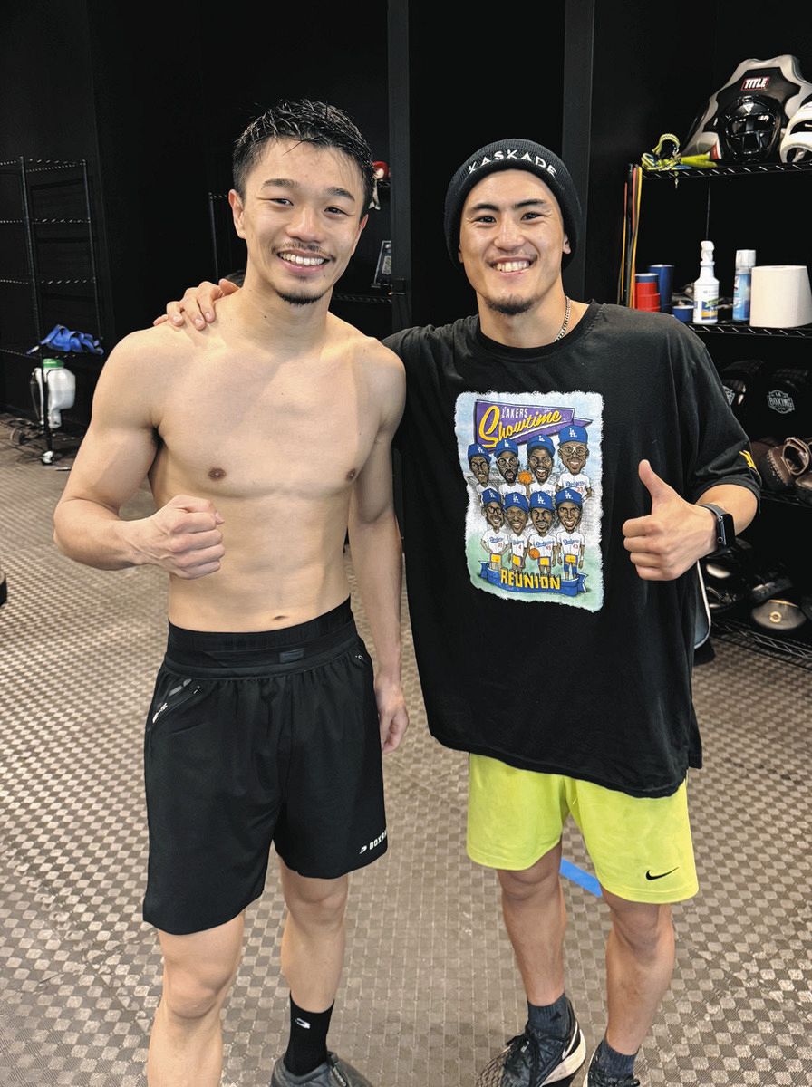 ボクシング★中谷潤人 王座統一戦 会場限定 Tシャツ XL パンフレット セット TKO勝ちの中谷潤人、1回から猛然と仕掛ける策はまる ボクシング