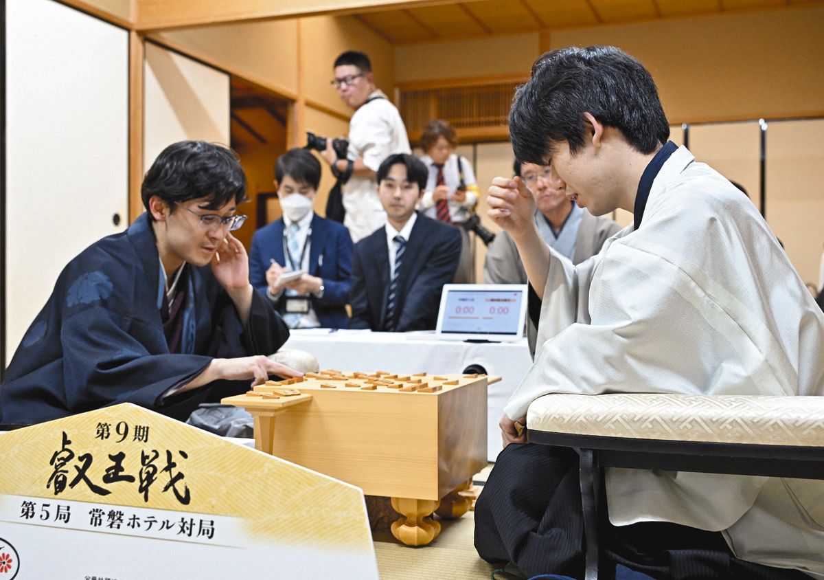 伊藤 匠 藤井 聡太