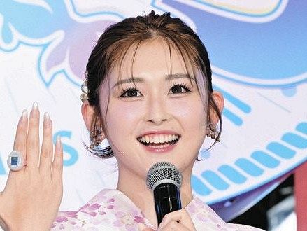 こんな嫁欲しい」ゆうちゃみ、浴衣姿で“大興奮ハグ”ツーショット