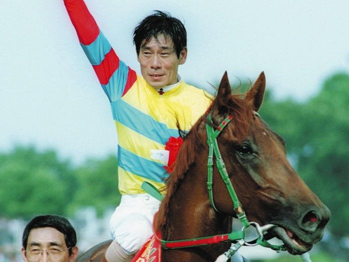 2000年のダービー馬アグネスフライトが老衰で死ぬ 26歳 ：中日スポーツ