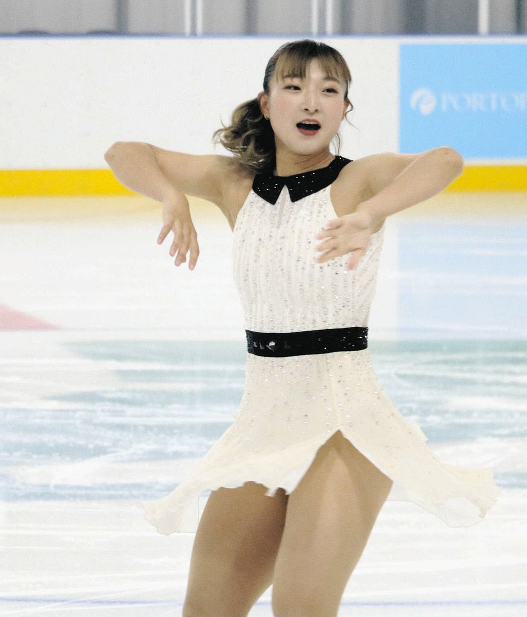 Amazon.co.jp: 正規品 直筆サイン付き写真 坂本花織 女子