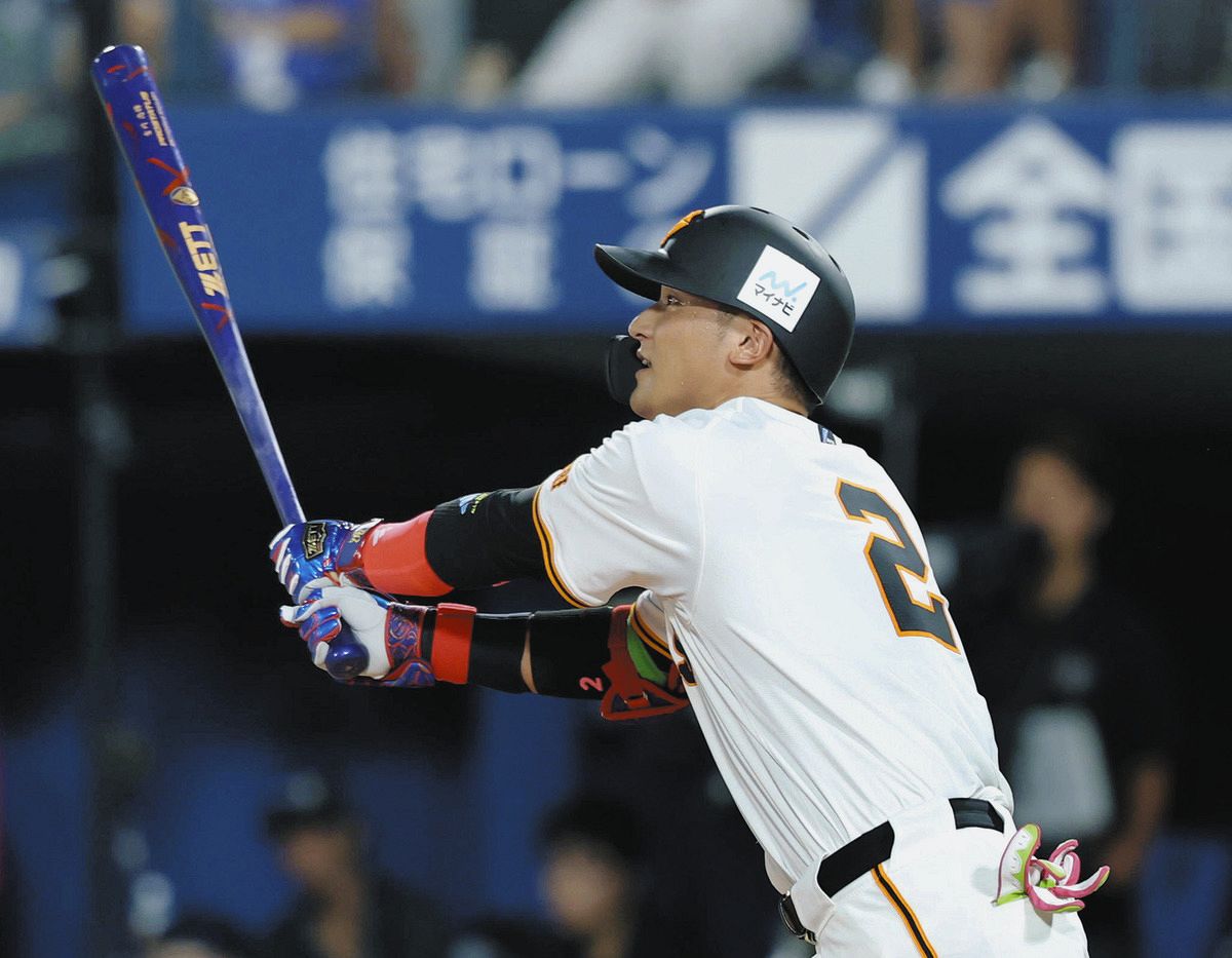 巨人・吉川尚輝、追い上げバックスクリーン横弾！ 「ここまで飛ばす