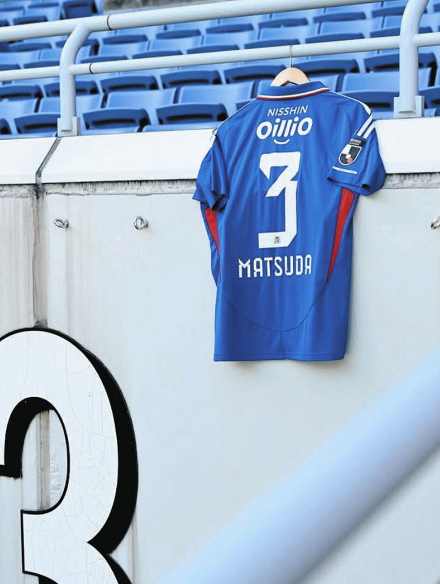 ◇横浜M、松本山雅、松田直樹さんを追悼【写真】：中日スポーツ・東京