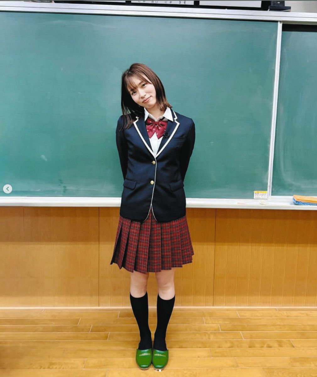 新鍋 ◇新鍋理沙さん、女子高生にもどる【写真】：中日スポーツ・東京中日スポーツ