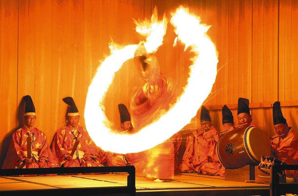 火の舞 厄病払う 天竜 秋葉神社 中日新聞しずおかweb