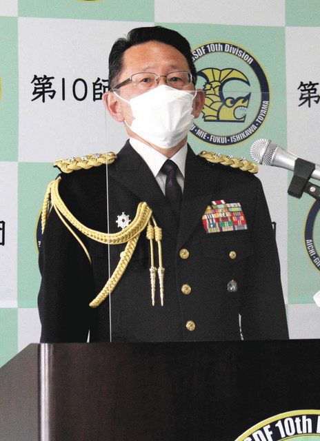 陸上自衛隊第10師団長に中野陸将が着任：中日新聞Web