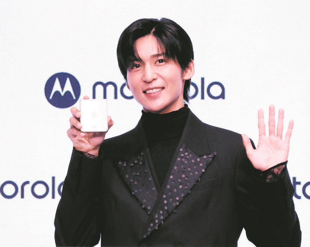 Snow Man目黒蓮「この1年間、相棒として一緒に旅できた」 モトローラの