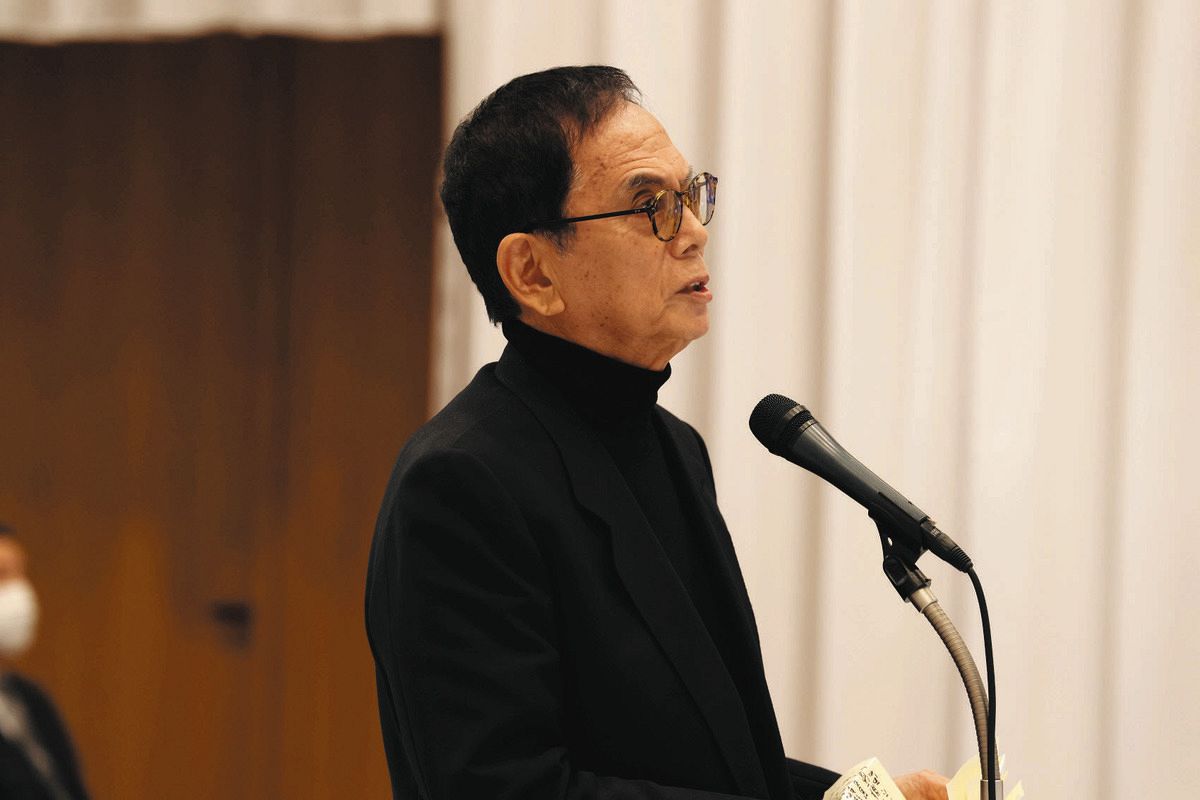 弔辞を読む柴俊夫（提供写真）