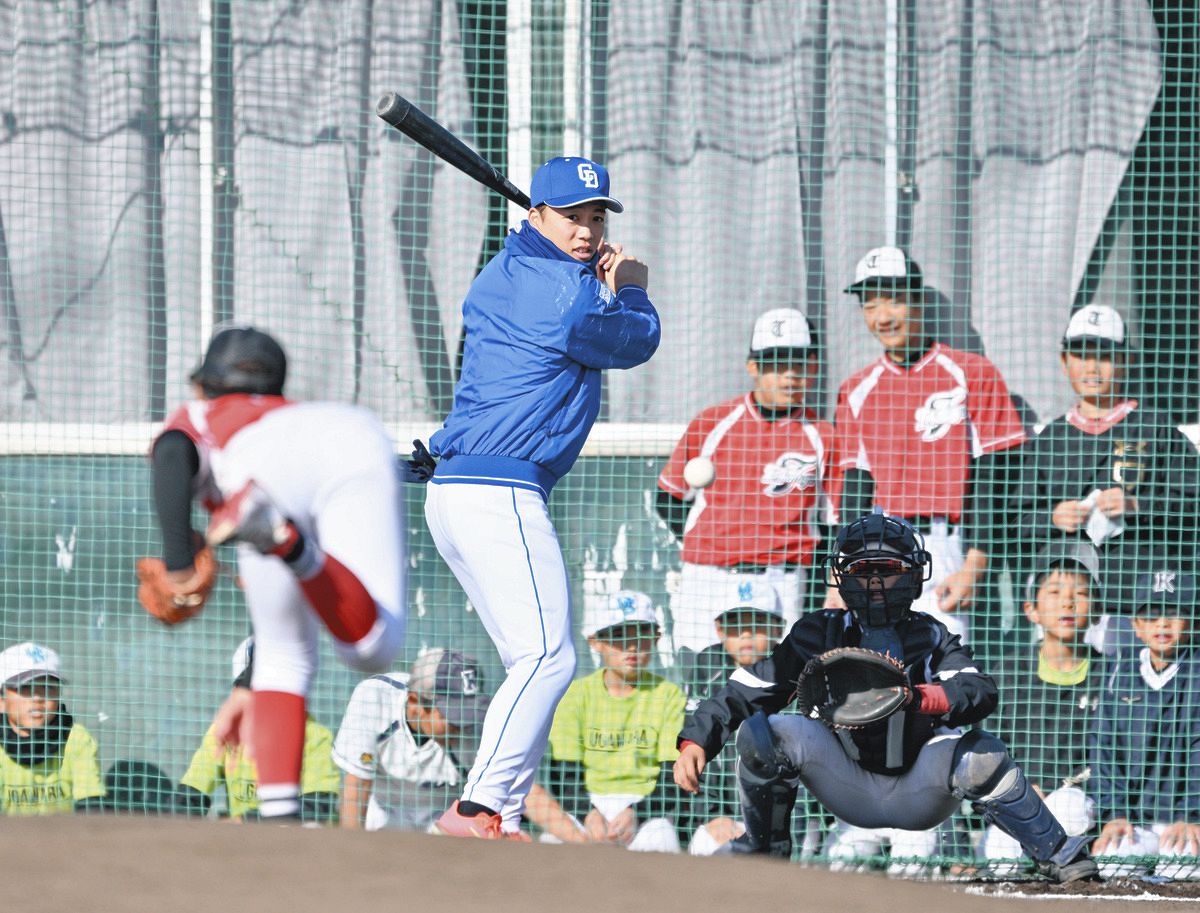 中日・岡林勇希、野球少年少女に「憧れられる選手でありたい」母校