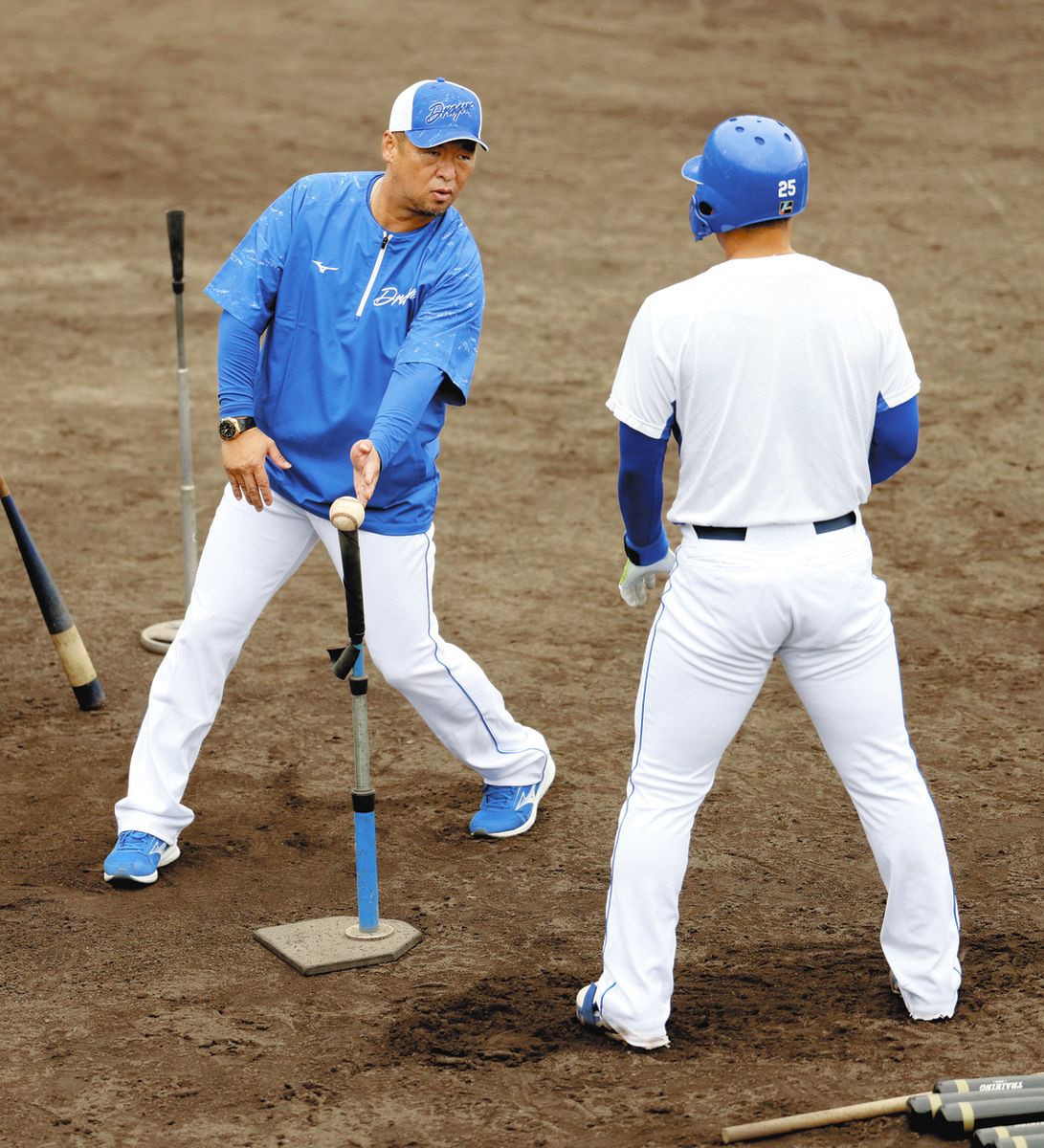 中日・松中信彦打撃担当コーチ、『ワイルド化』指令 石川昂弥に