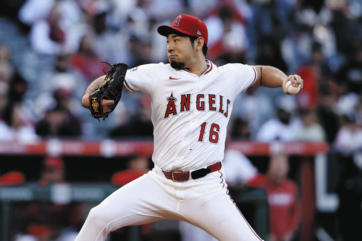 先発したエンゼルス・菊池（AP）