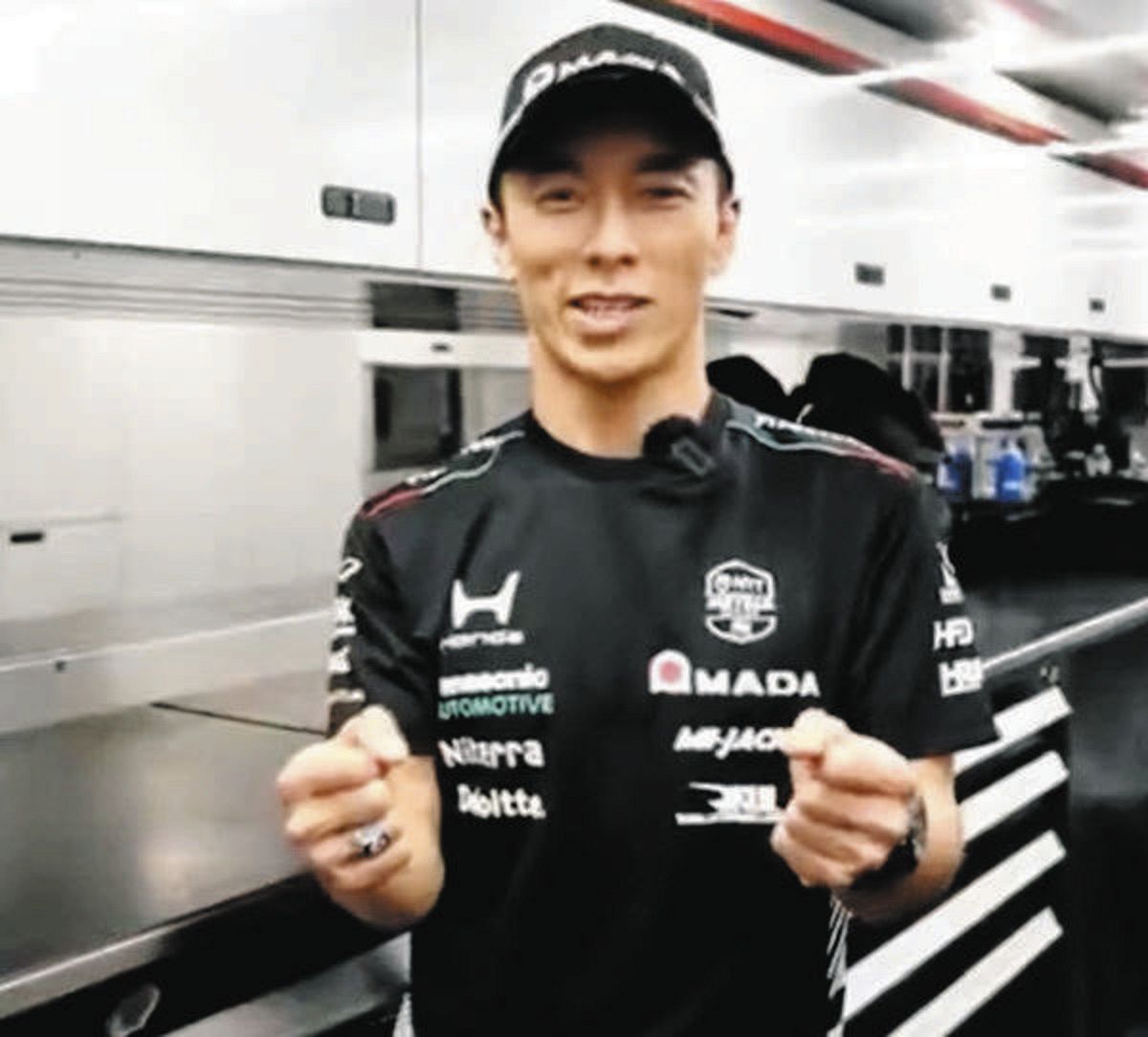 佐藤琢磨、SAF1ピットシャツ、佐藤琢磨さん本人着用 インディ500】佐藤琢磨は2番手 同僚のいいとこ取りで「クルマの動きは
