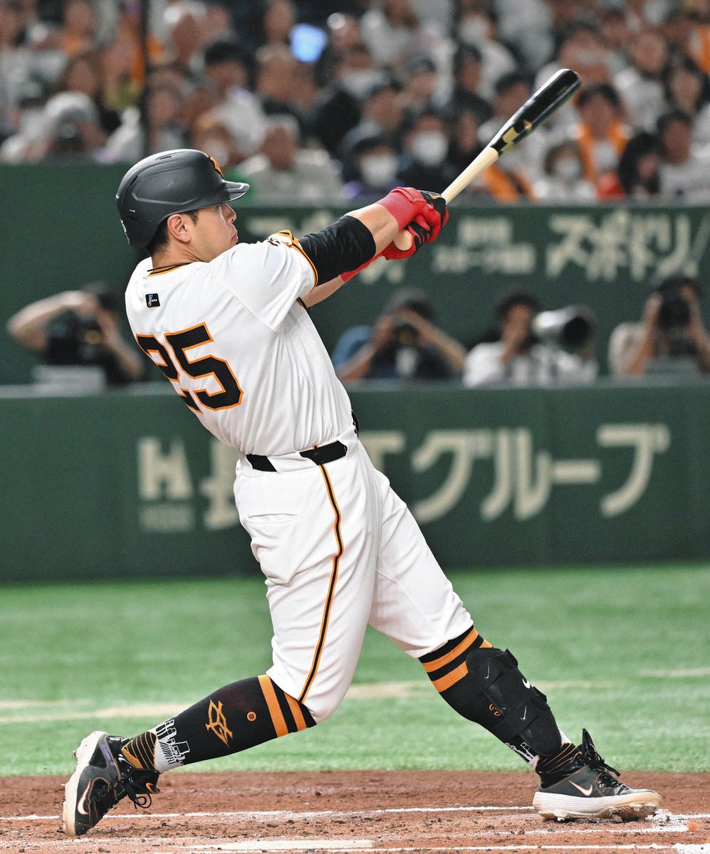 巨人】岡本和真、5試合ぶり5号2ラン 打った瞬間に確信、不動の4番が