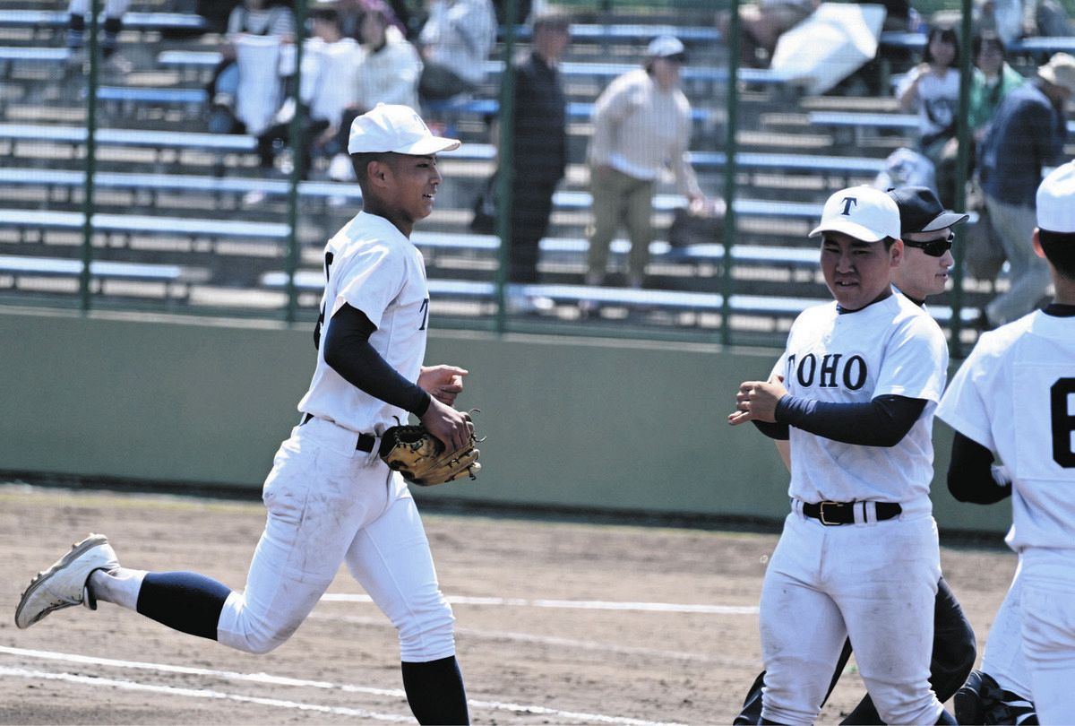 東邦、5回コールドの快勝で8強入り 父は元中日・朝倉健太さんの