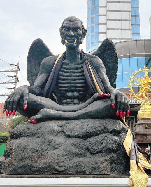 エジプト神の彫像 悪魔崇拝 クトゥルフ 黒魔術 ダークファンタジーオブジェ 海外の風＞ バンコク 黒い悪魔の御利益は？：中日新聞Web