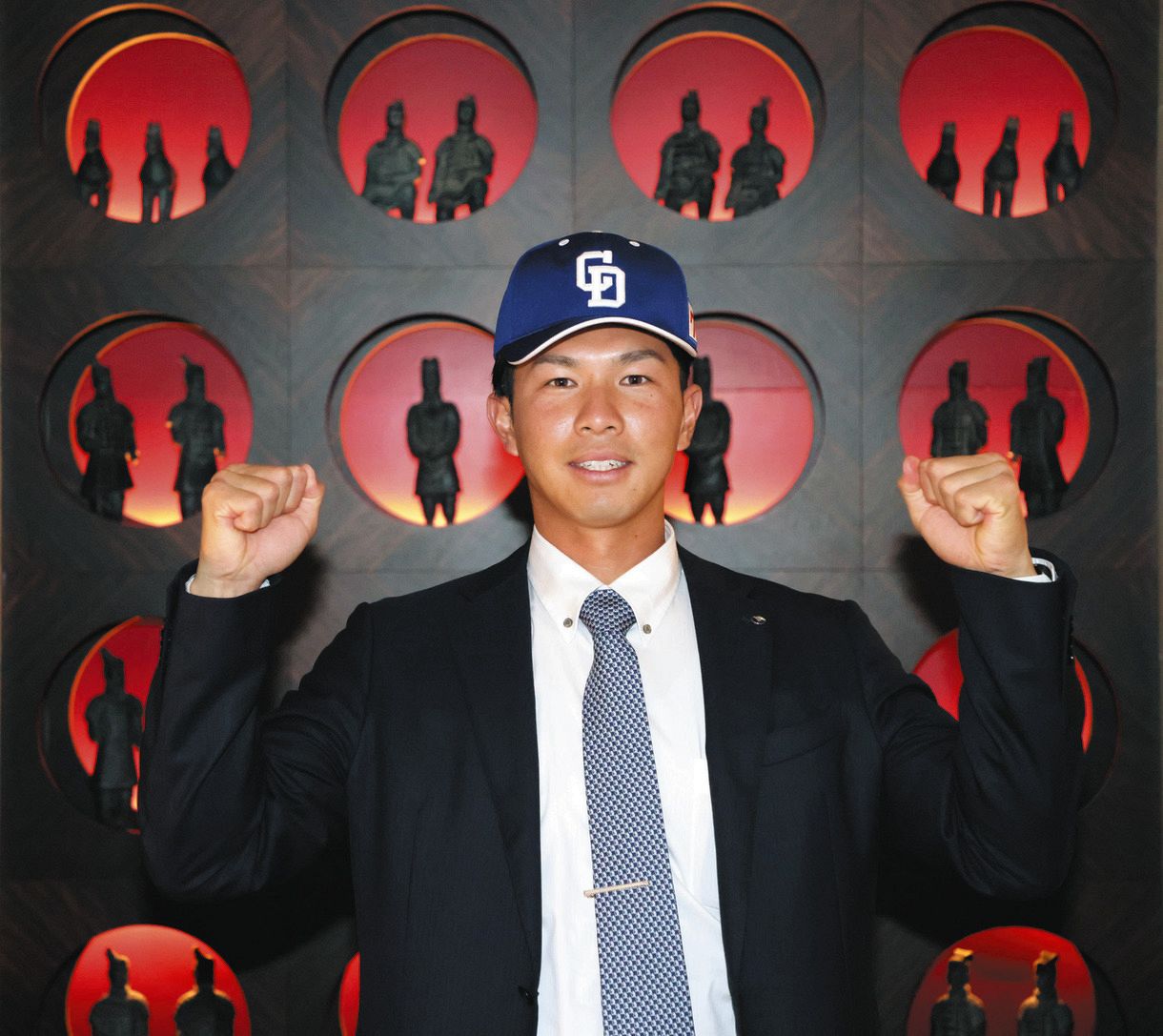 中日】ドラフト7位指名の福永裕基が仮契約「1年間けがをせずに