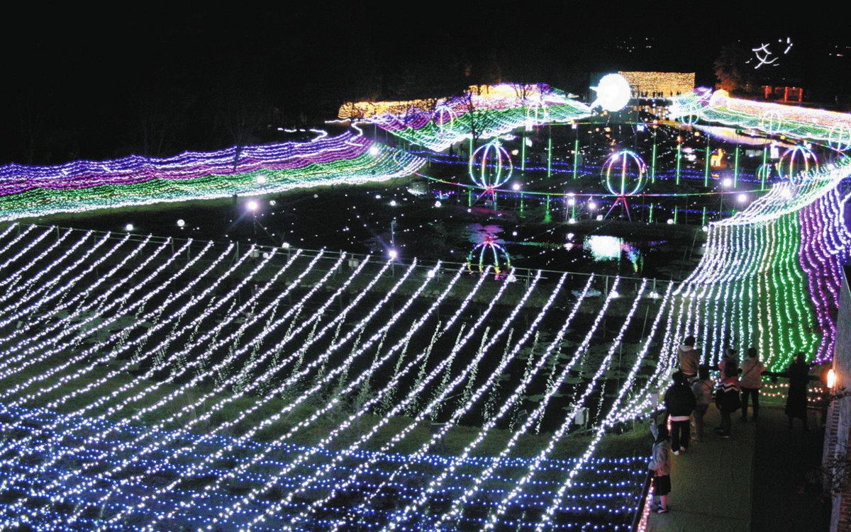 イルミネーションスタンド 煌めく「スターダスト」圧巻の電飾 安曇野でイルミネーション始まる