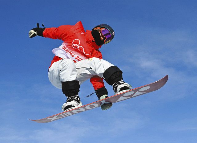 憧れの背、いつの日か… スノボHP戸塚、再び追いかける：中日新聞Web