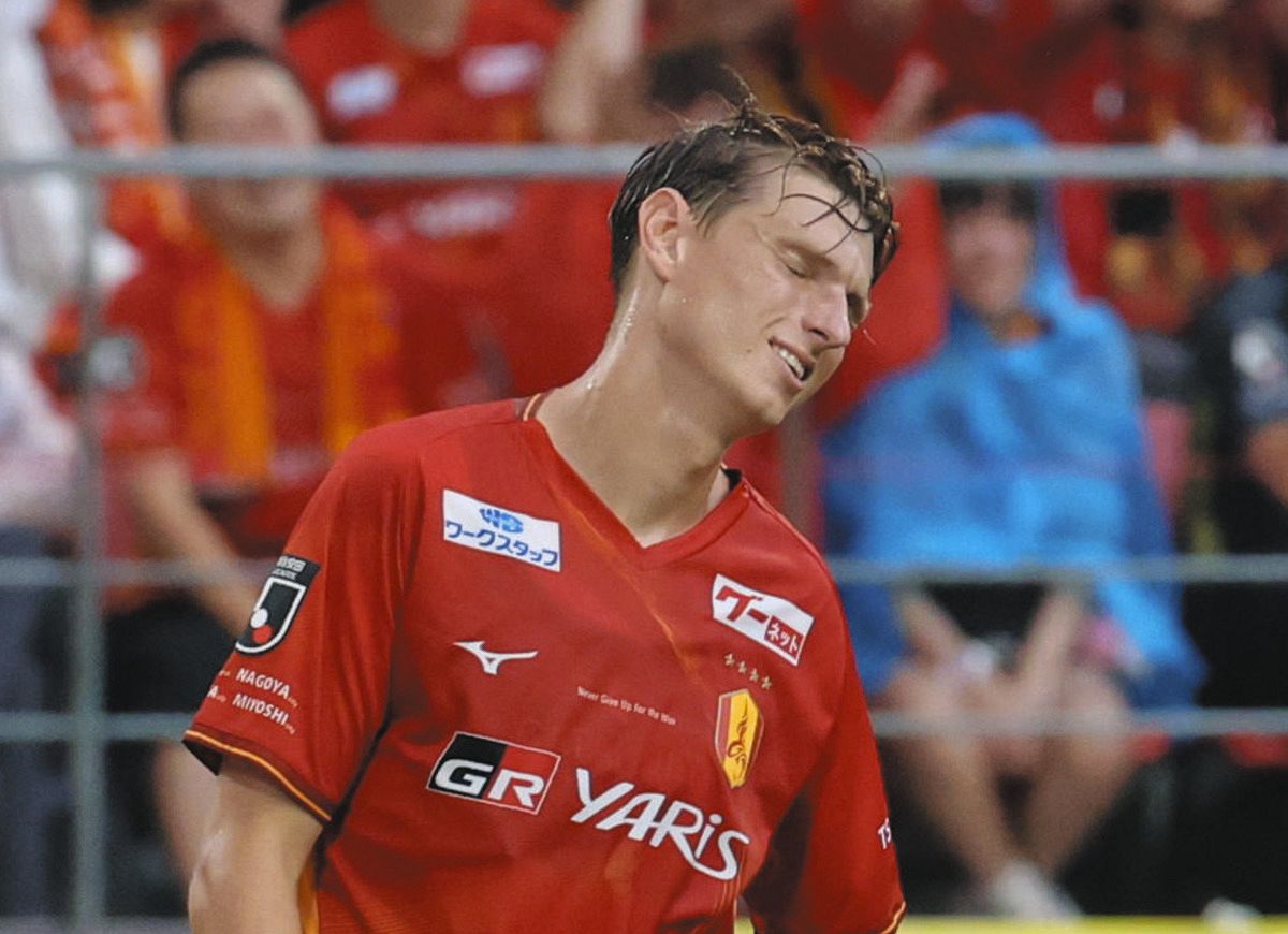 名古屋グランパス・ユンカー、ふくらはぎケガで今季3度目の離脱：中日