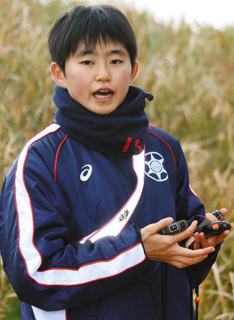 ロッカールーム＞ 駅伝女子 高山史歩さん（16）＝長野東高マネジャー