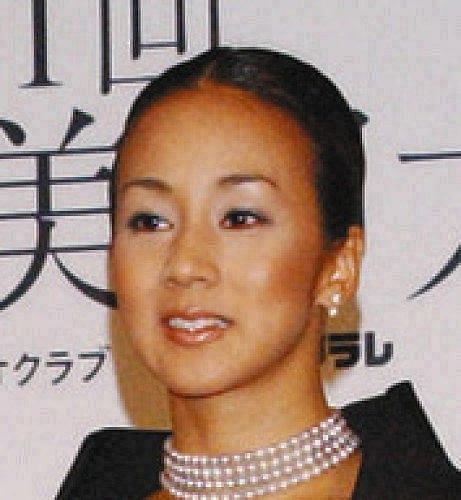 中村江里子アナ 夫とは同じバースデー 笑顔のサプライズ祝い 本当にご縁のあるおふたりなんですね 中日スポーツ 東京中日スポーツ