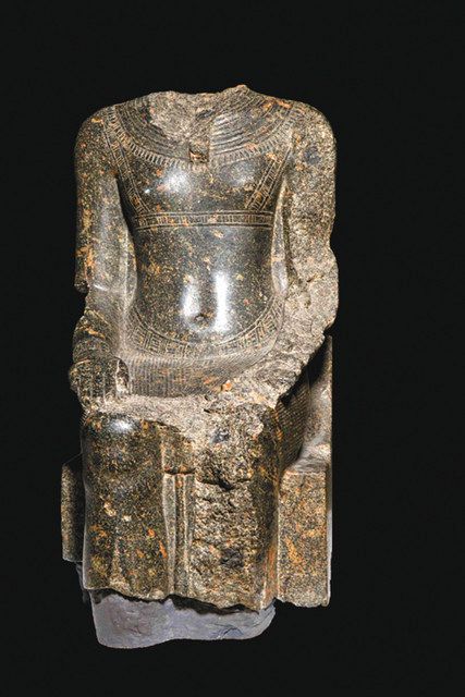 わたしと古代エジプト ３ ツタンカーメン王の倚像 中日新聞web