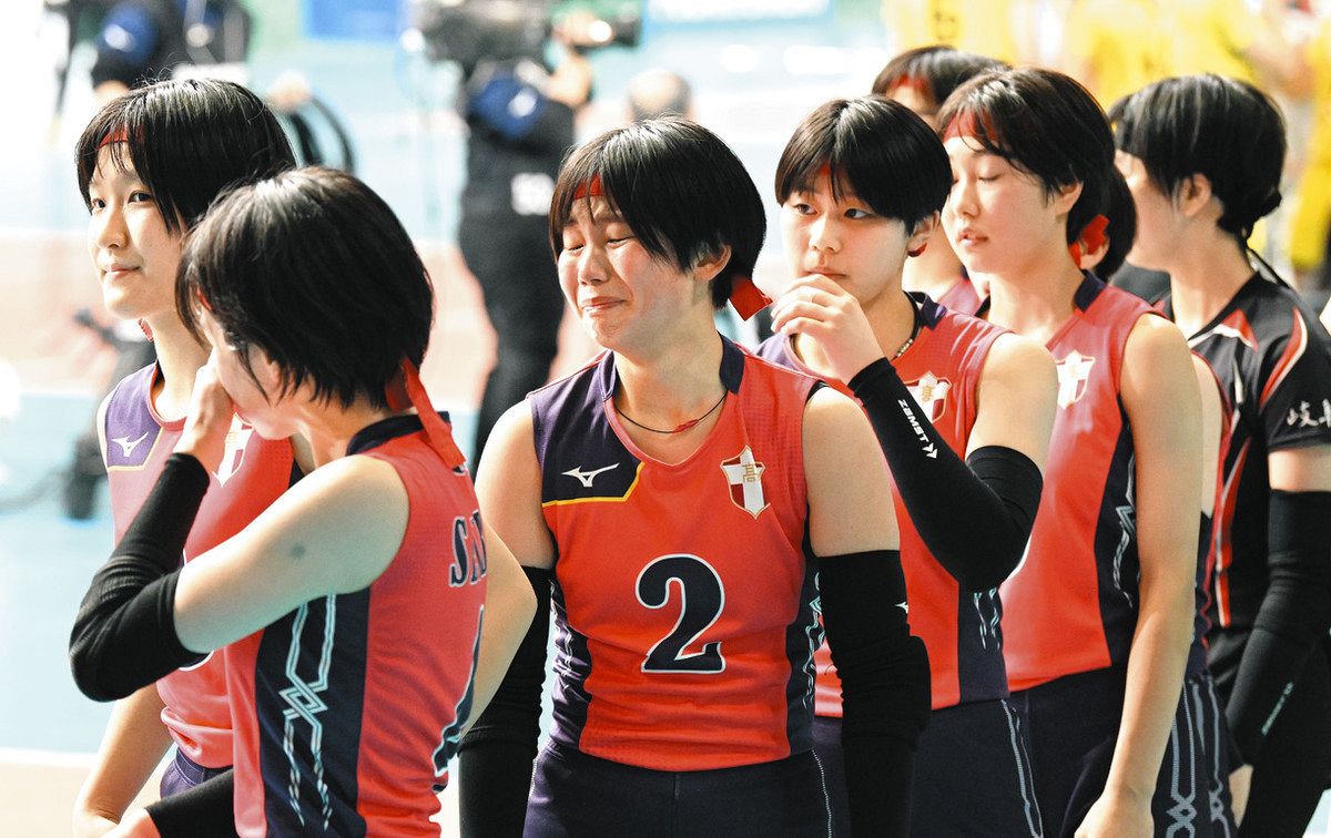 高校女子バレー 女子・済美も姿消す 春高バレー：中日新聞Web
