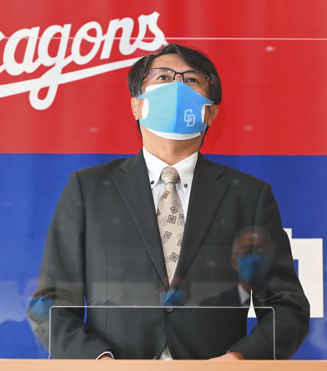 寅年ですがタイガースに走られるばかりでは 中日が年賀式 実は縁起の良い干支でした 中日スポーツ 東京中日スポーツ