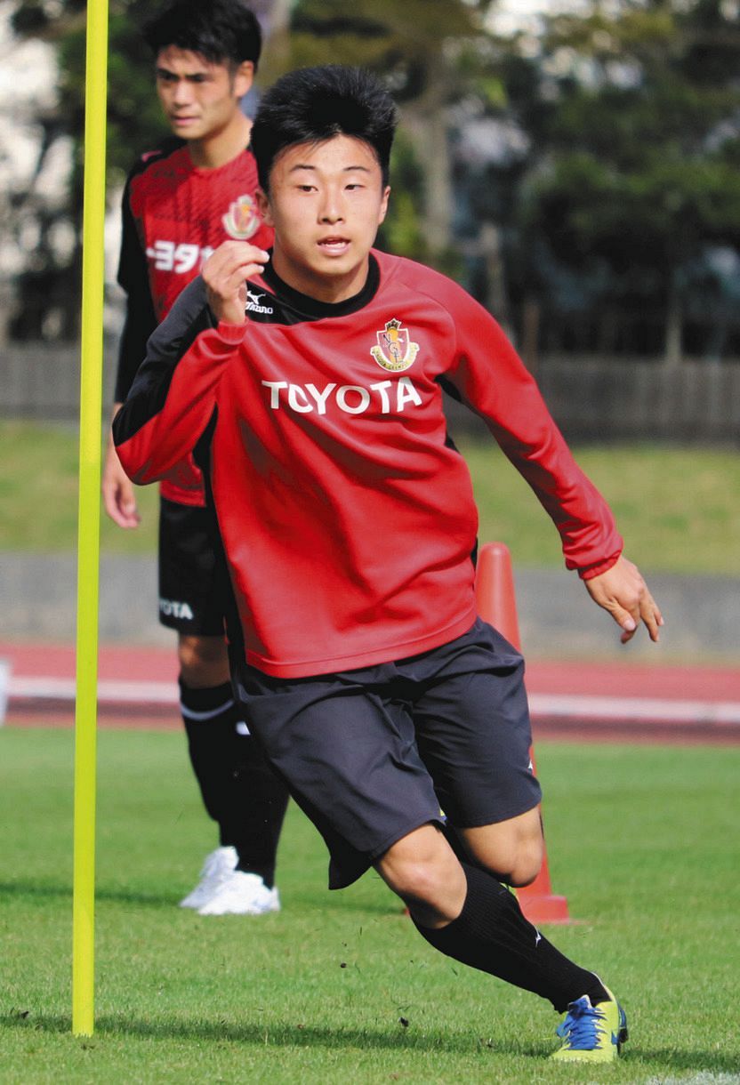 J1名古屋U―18所属のMF甲田英将がUー22日本代表合宿に”飛び級”選出：中