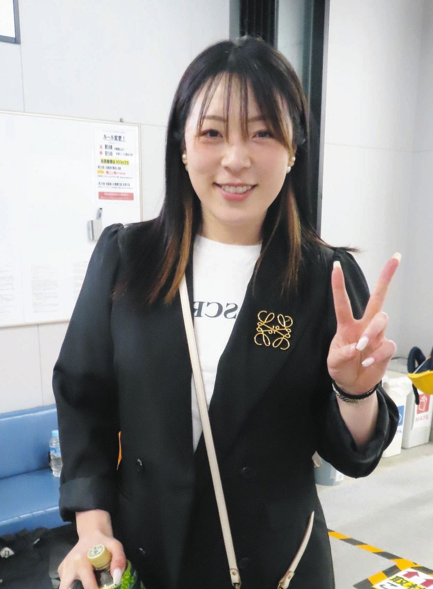 児玉 碧 衣