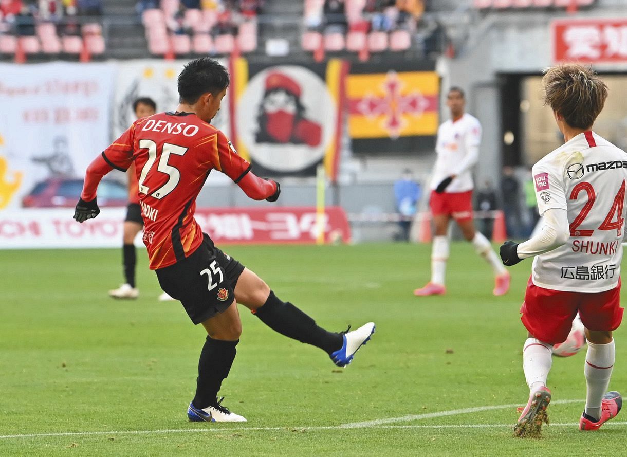 途中出場のj1名古屋fw前田直輝が 3位確定弾 本当にいいボールが来た 3カ月ぶりゴール 中日スポーツ 東京中日スポーツ