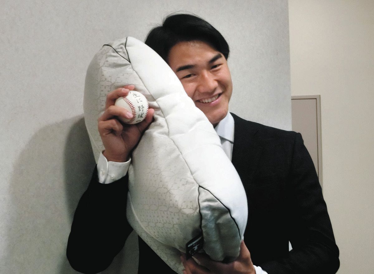 ロッテ ドラフト1位・西川史礁、特別な『西川の枕とマットレス 
