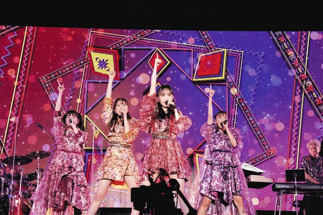 【写真】ももクロ15周年記念公演：中日スポーツ・東京中日スポーツ