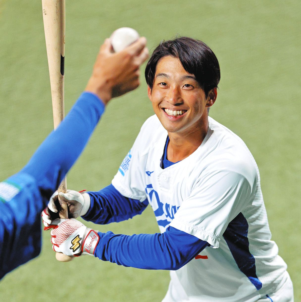 tomogu　田中幹也 中日23歳が「今年のセカンドのGG」 東京D騒然…坂本も衝撃の超美技は