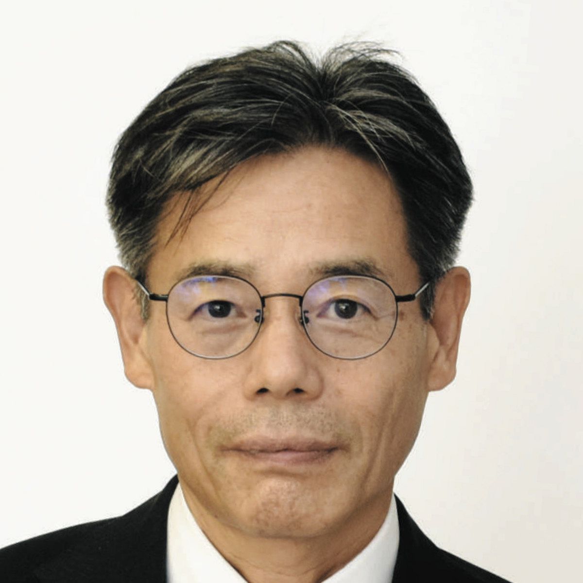 竹内 氏