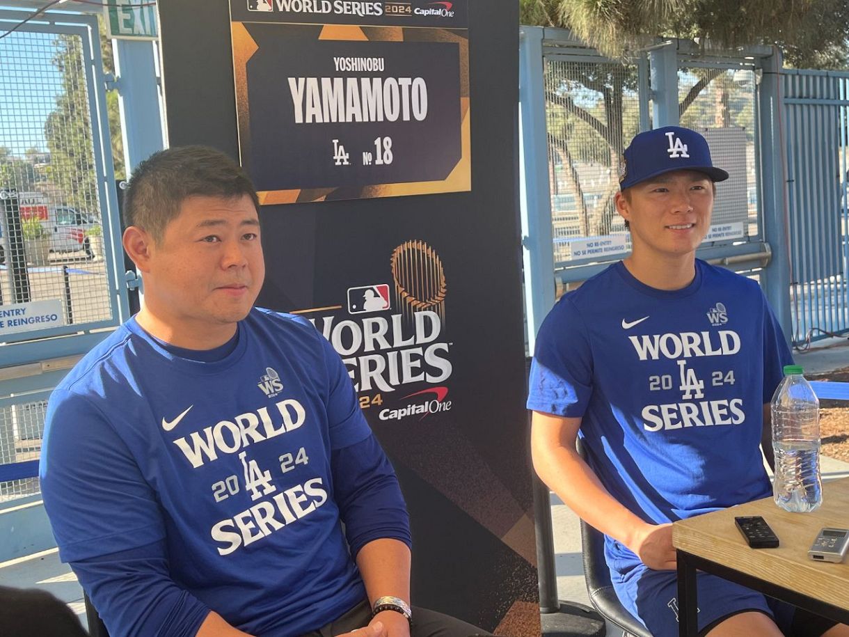 山本由伸通訳、園田さん「世界一」の涙…「サイ・ヤング賞とって、また優勝したら…」:中日スポーツ・東京中日スポーツ