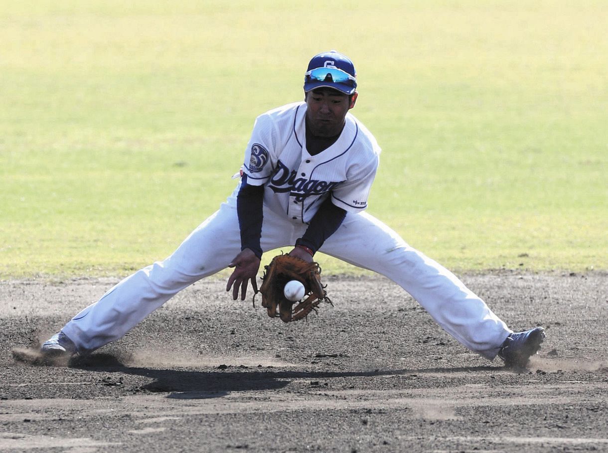 中日 ドラフト3位 土田が深い打球に追いつく好プレー 次は打撃でも結果を 中日スポーツ 東京中日スポーツ