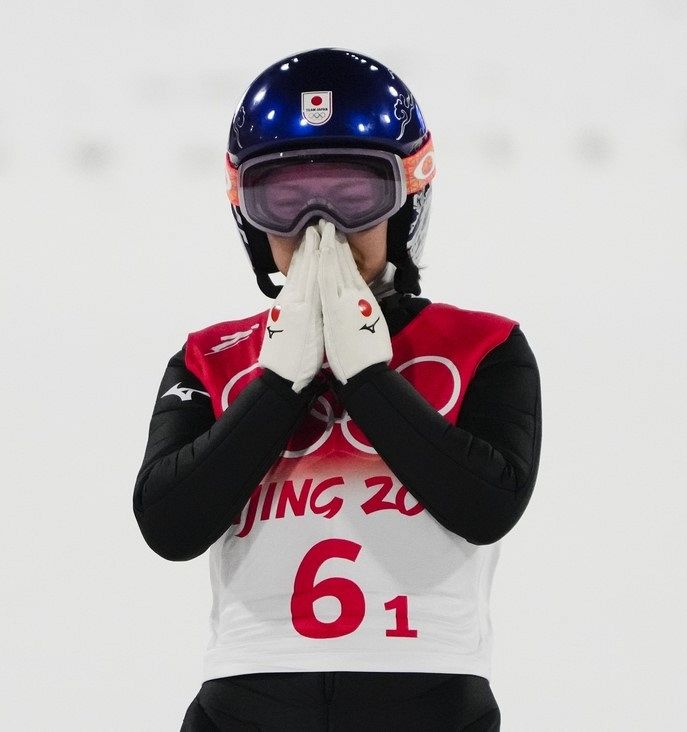 高梨沙羅 失格 させた検査官が判断の正当性を強調 選手は自分自身で失格になる これは正義の問題 中日スポーツ 東京中日スポーツ