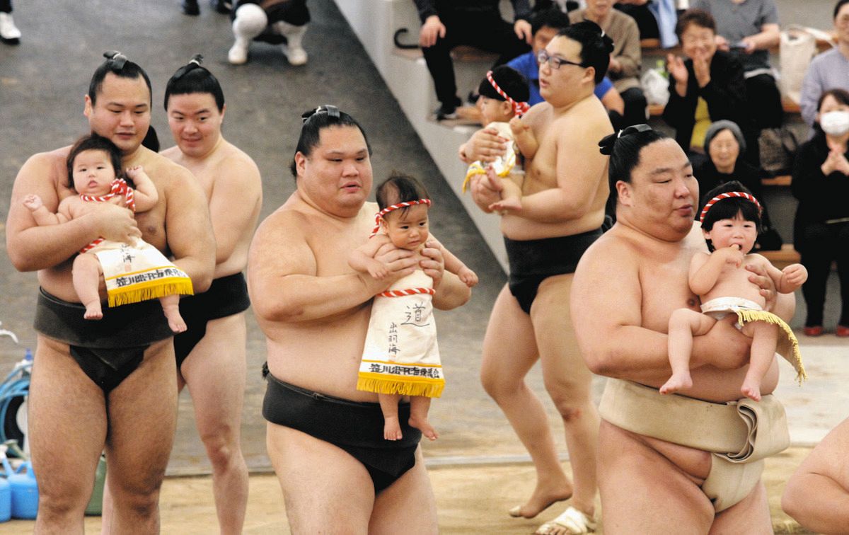 力士も赤ちゃんにはめっぽう弱い！？ 出羽海部屋の木曽合宿最終日