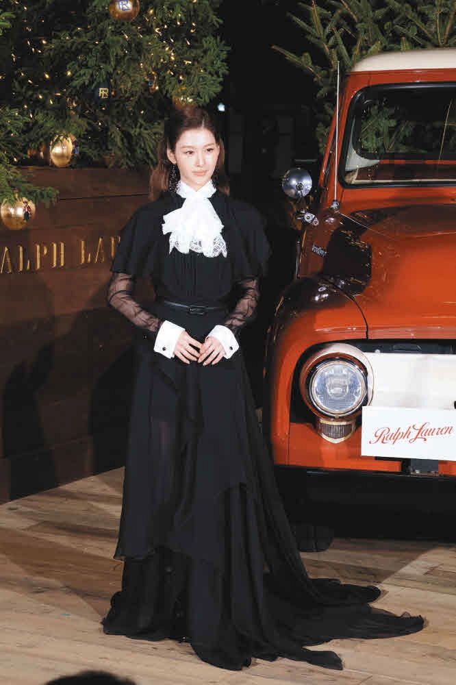 希少‼️ラルフローレン♡ セルフタイサテンドレス　光沢　黒 希少‼️ラルフローレン♡ セルフタイサテンドレス 光沢 黒 クリスマス