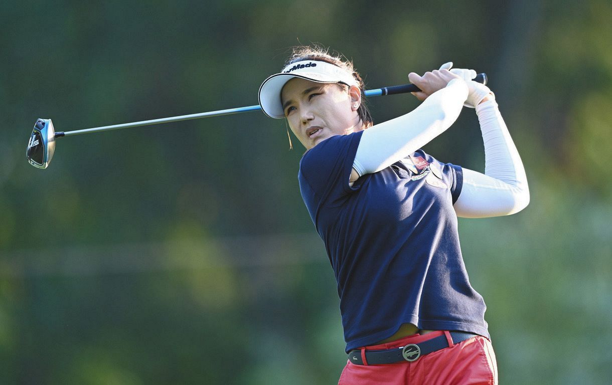 ゴルフ 全美貞が1打差トップで最終日へ 北海道に来るといいプレーが 日本ツアー初vの地で通算26勝目狙う 中日スポーツ 東京中日スポーツ